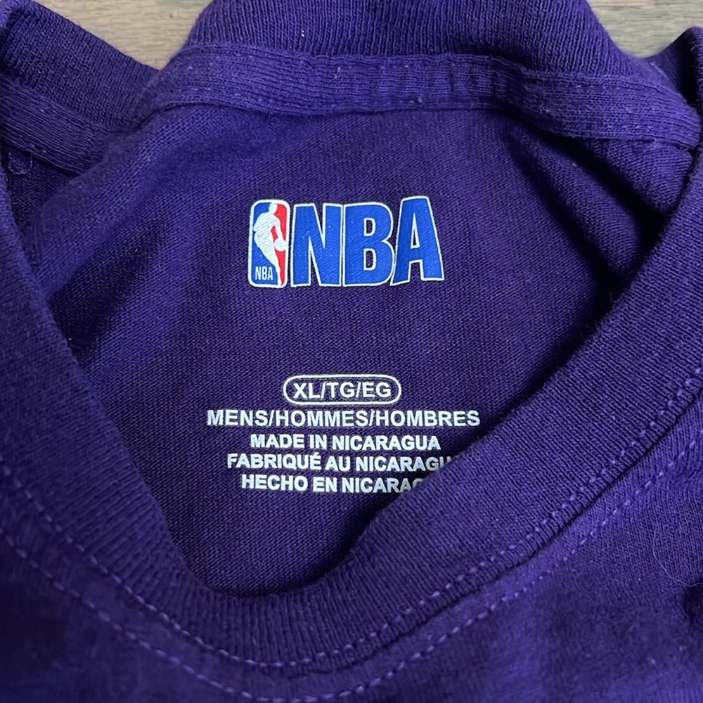 Phoenix Suns T-shirt - Picture 3 of 3